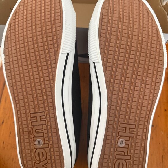 Hurley Slip On Black Sneakers - Picture 4 of 6